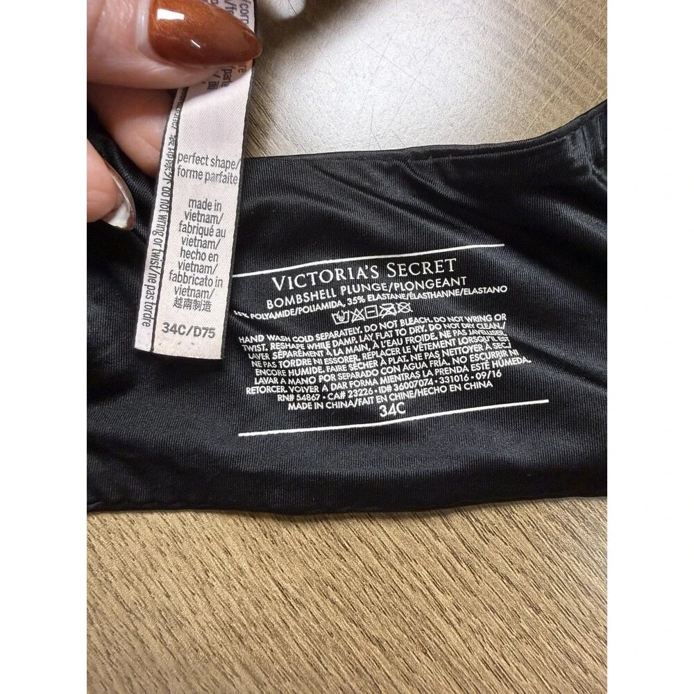Victoria’s Secret 2 Pc Bra Lot 34C Tan & Black Underwired